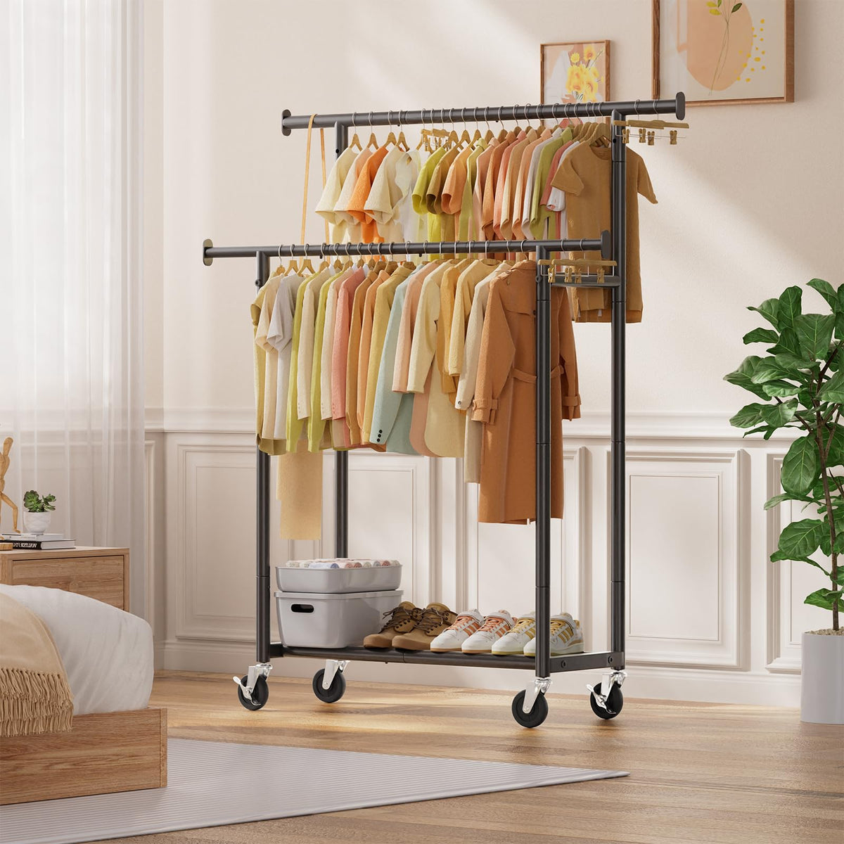 Simple Trending wardrobe rack suits bedrooms, balconies, laundry areas, and shops.