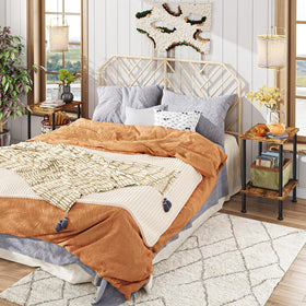 Simple Trending side table for multipurpose use in living rooms or bedrooms