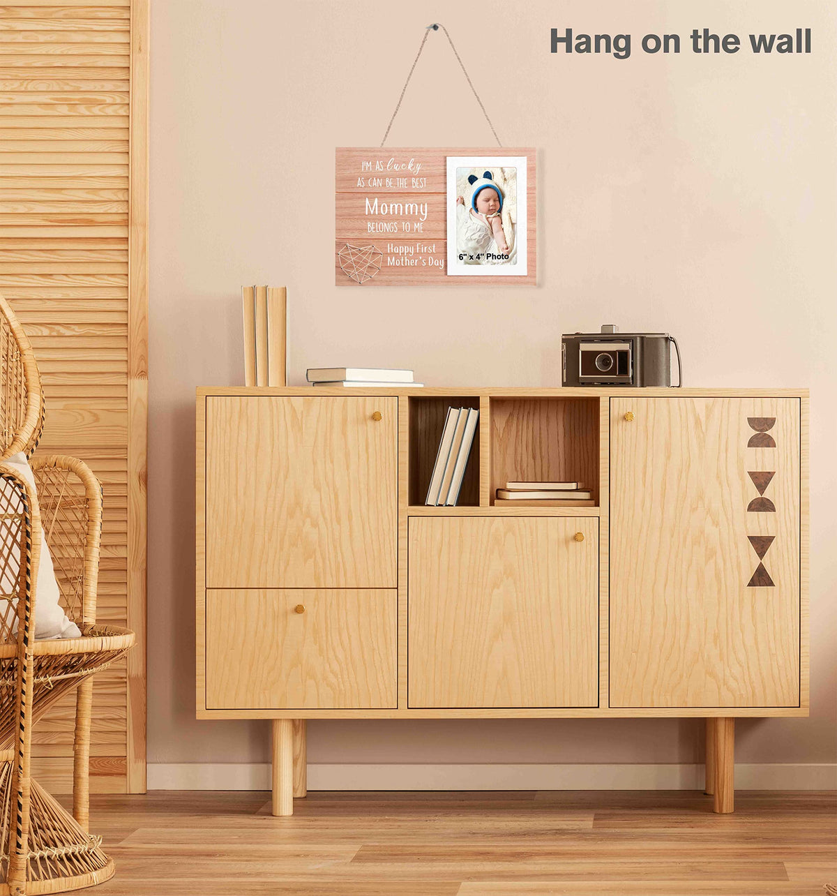 Sioial frame includes jute rope for simple wall hanging.