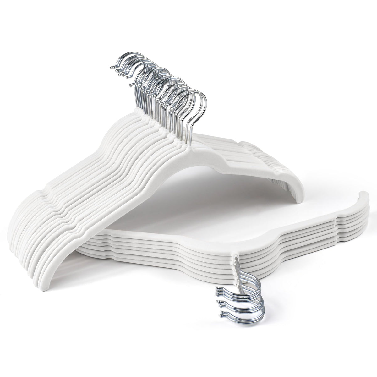 Sishynio premium velvet hangers 30-pack for organized closets and space saving