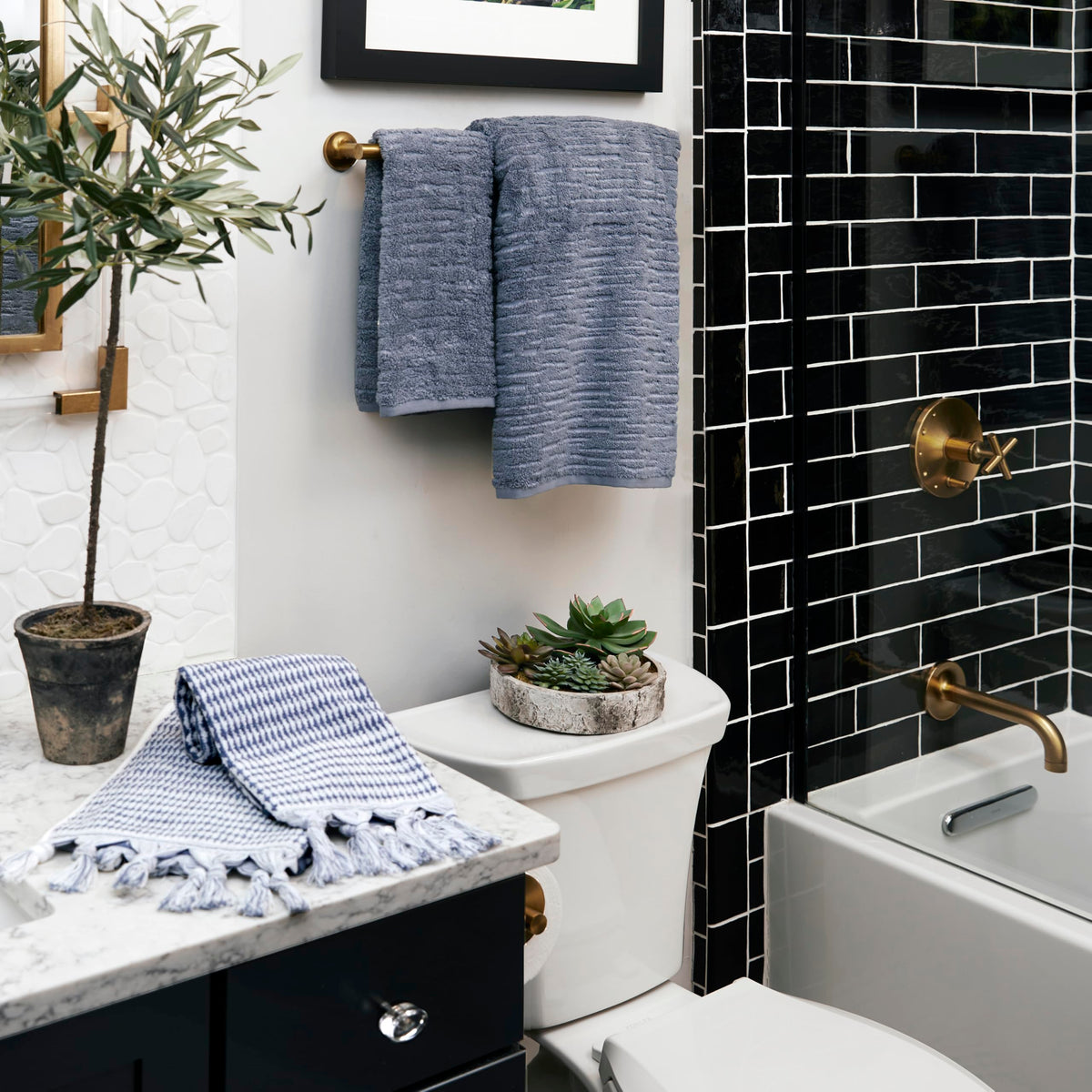 SKL Home CloudSoft washcloths in smoke blue offer soft, absorbent texture