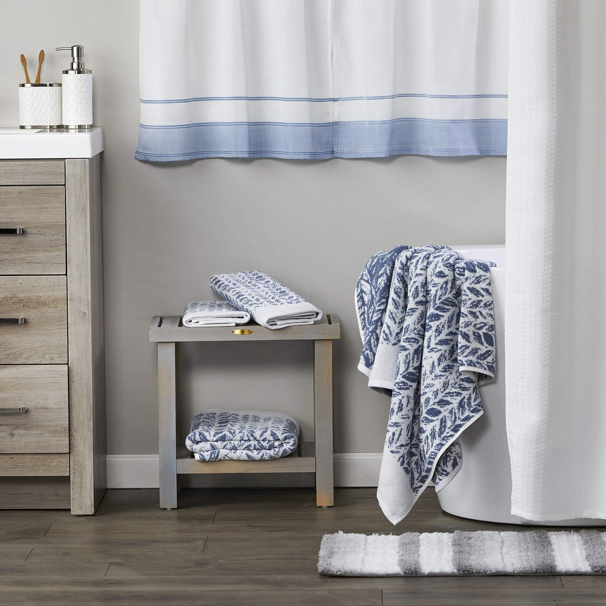 SKL Home distressed leaves hand towel dual-use design demonstration