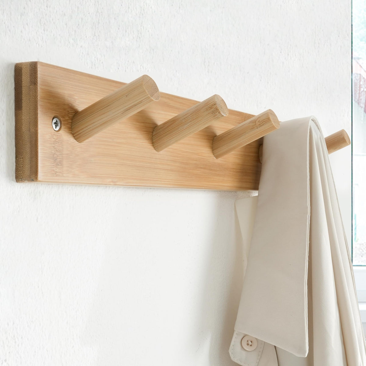 SKOLOO wall rack up-close with smooth satin finish resists moisture