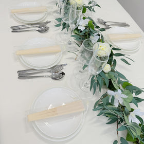 SL crafts 24-pack cream fans with organza bags for party favors.