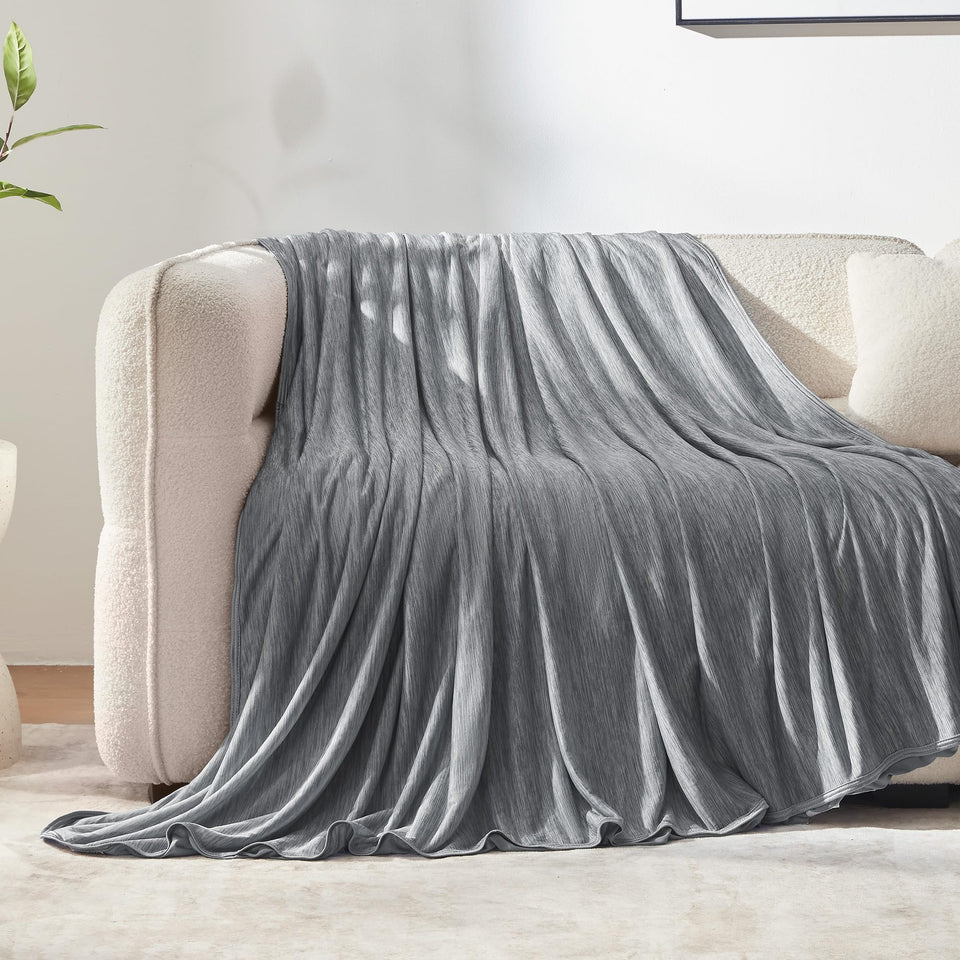 Sleep Zone Nanotex cooling blanket, king front view, delivers refreshing moisture-wicking comfort