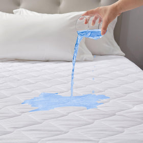 SLEEP ZONE quilted-top protector with premium feel