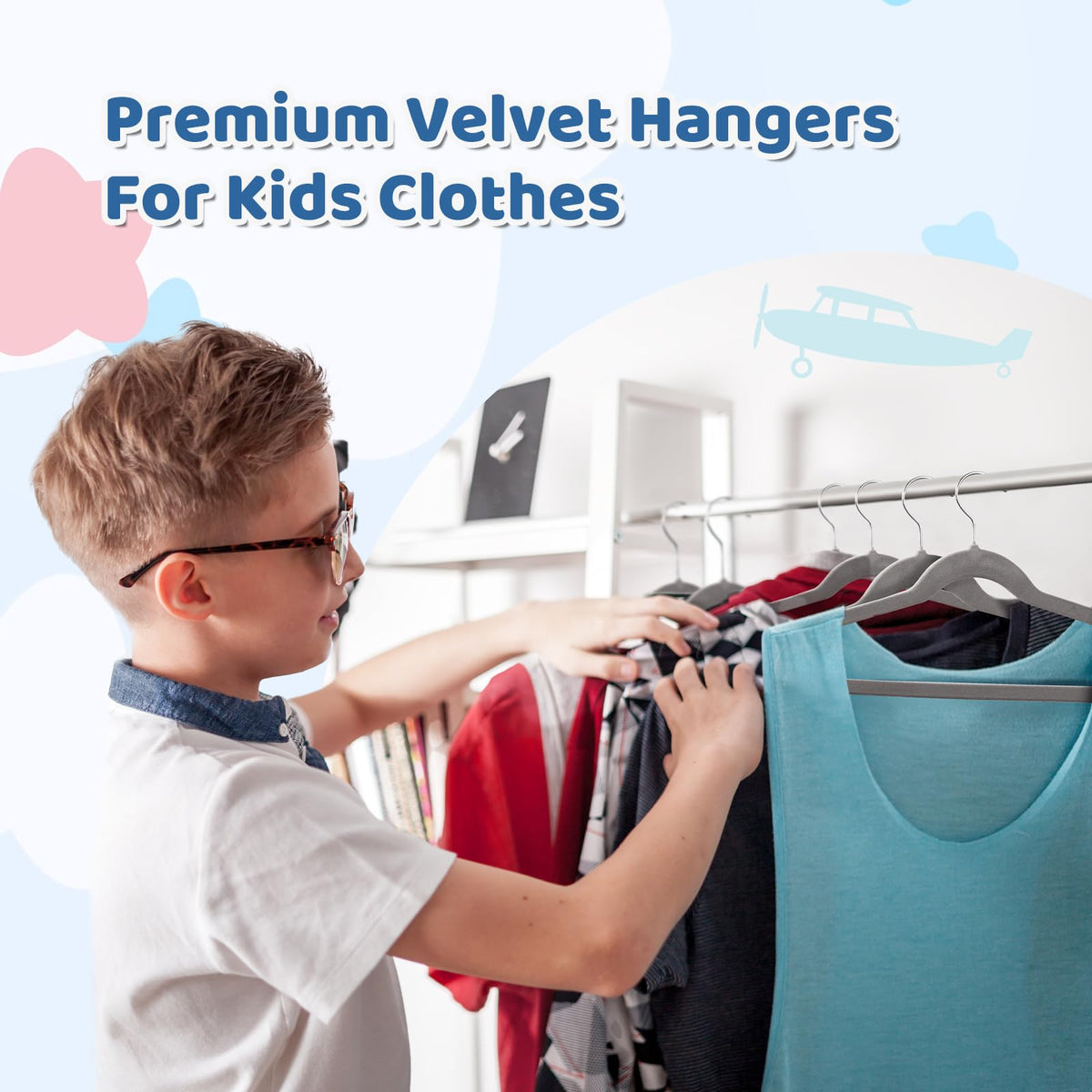 Smartor durable kids hangers support light to heavy garments.