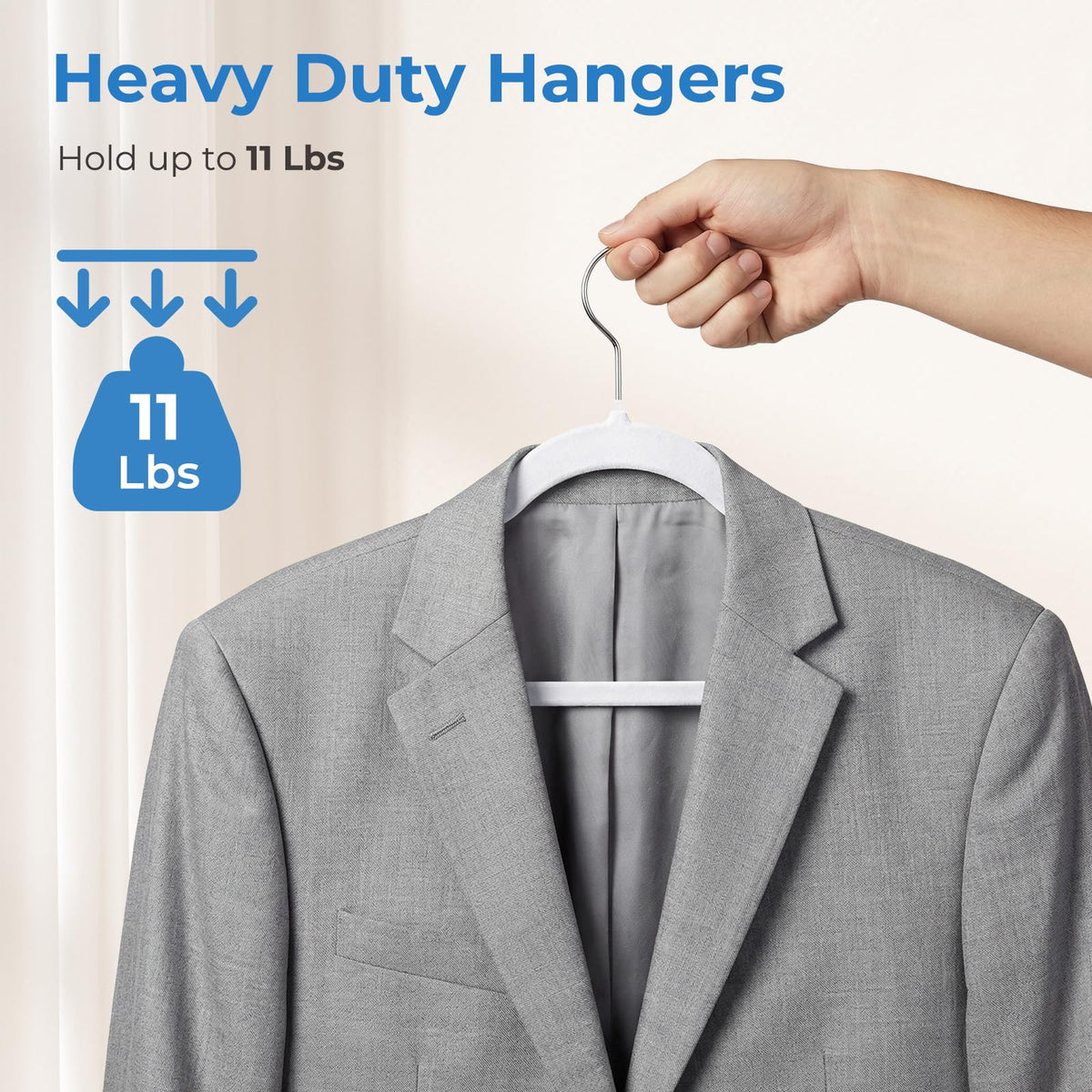 Curved shoulders preserve garment shape and prevent bumps