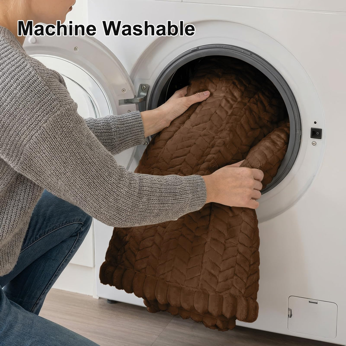 Smiry colorfast dyes keep the brown hue wash after wash.