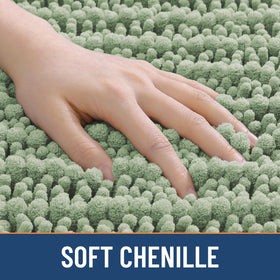 Smiry machine washable bath rug stays soft wash after wash.