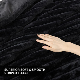 Smoofy Fluffy Queen Comforter is machine washable for simple care and lasting softness