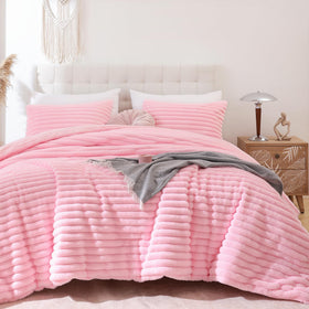 Smoofy Fluffy Queen Comforter pink plush close-up showing plush texture and warmth