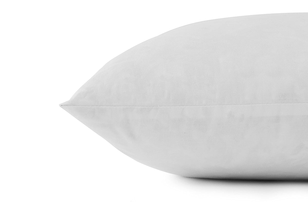 SNUG&COZY down-proof cover seam detail demonstrating feather containment