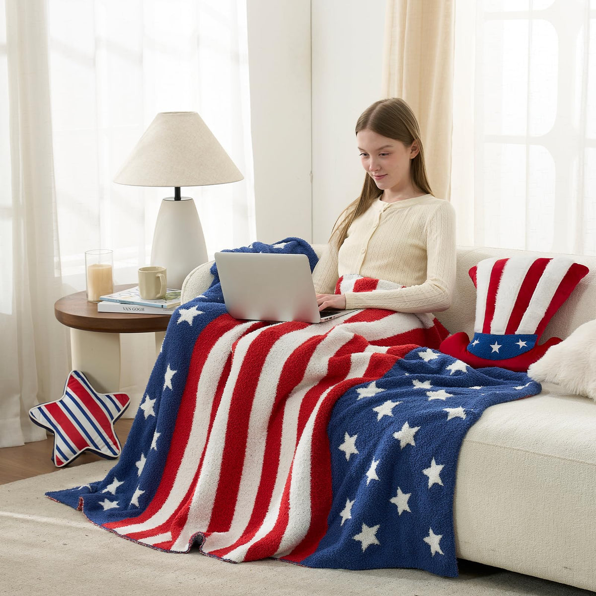 Snuggle Sac American Star Patriotic Throw close-up of stripes highlighting premium craftsmanship
