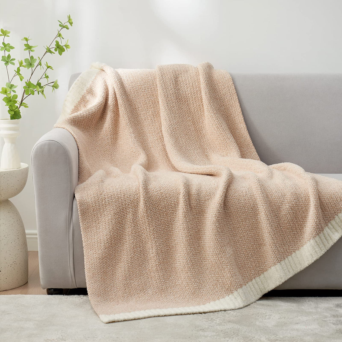 OEKO-TEX STANDARD 100 certified for safe, skin-friendly materials.