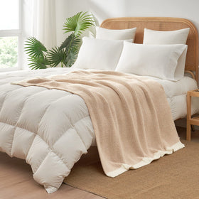 Giftable and decorative, perfect for holidays or housewarming moments.