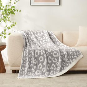 Snuggle Sac soft-knit pattern enhances a seating area with warmth.