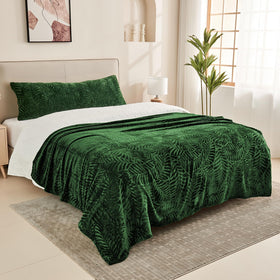SOCHOW gift-ready packaging for this textured throw blanket