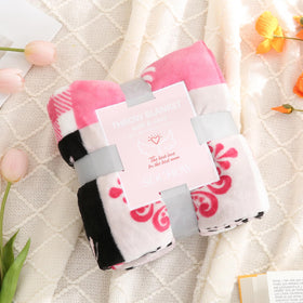 SOCHOW blanket with heart pattern suitable for gifting