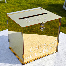 SOFARKKT elegant gold finish enhances wedding decor and tablescapes.