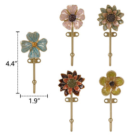SOFFEE DESIGN hand-painted flower hook showcases artisanal craftsmanship