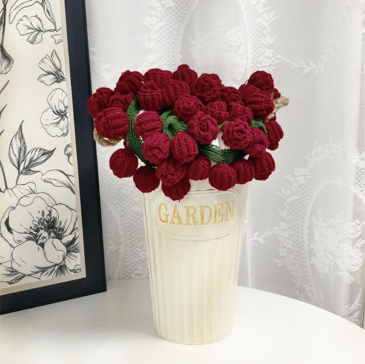SoffMoiis 3D rose bouquet detail adds lifelike petals and cozy charm.