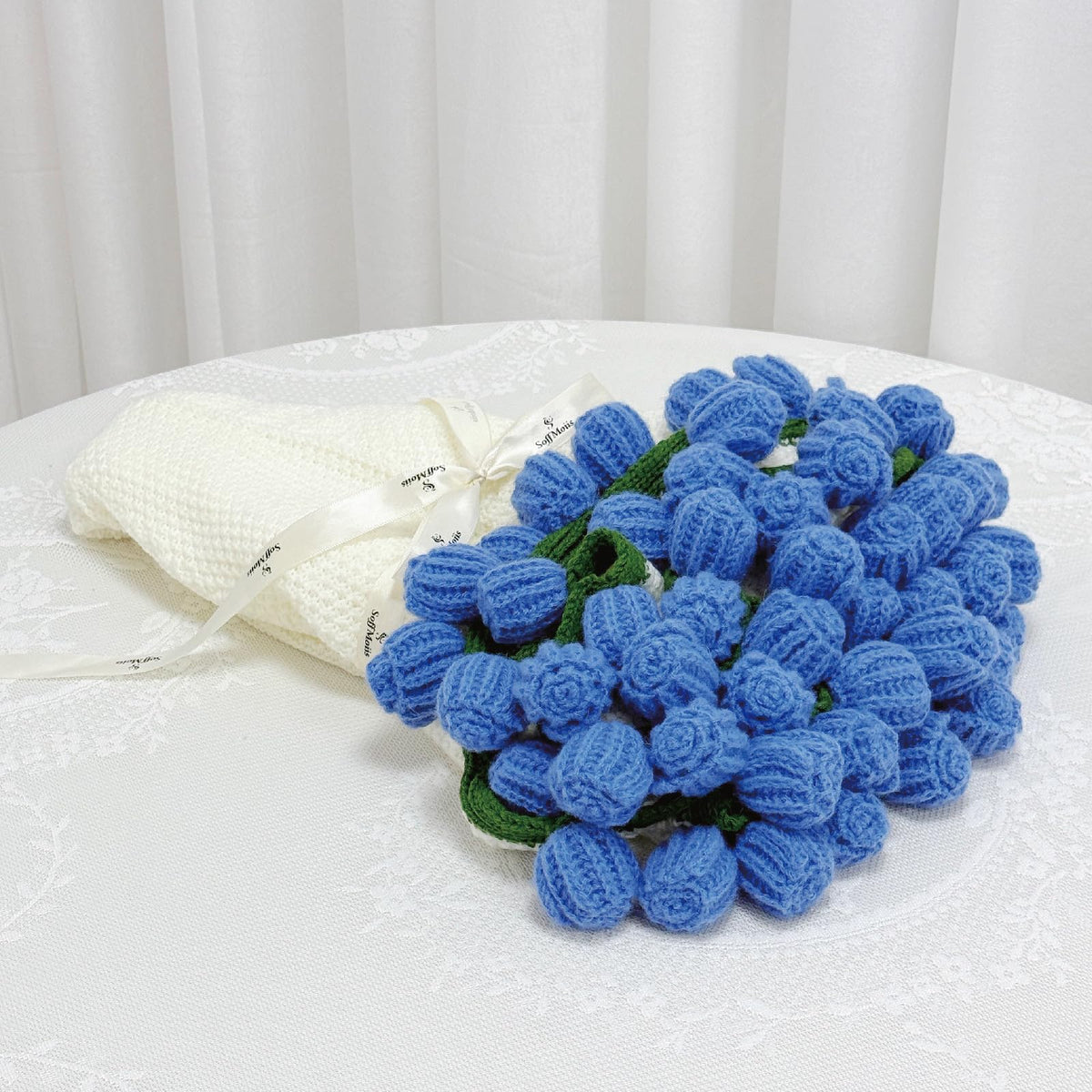 SoffMoiis blue rose bouquet blanket gift-ready presentation for loved ones