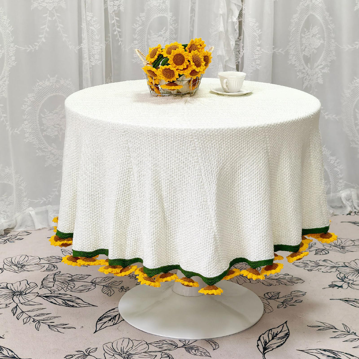 SoffMoiis gift-ready sunflower blanket decor adds charm and comfort.