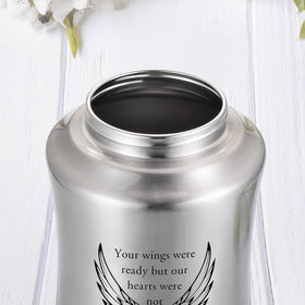 SOITIS gift-ready packaging makes a thoughtful tribute on special occasions.