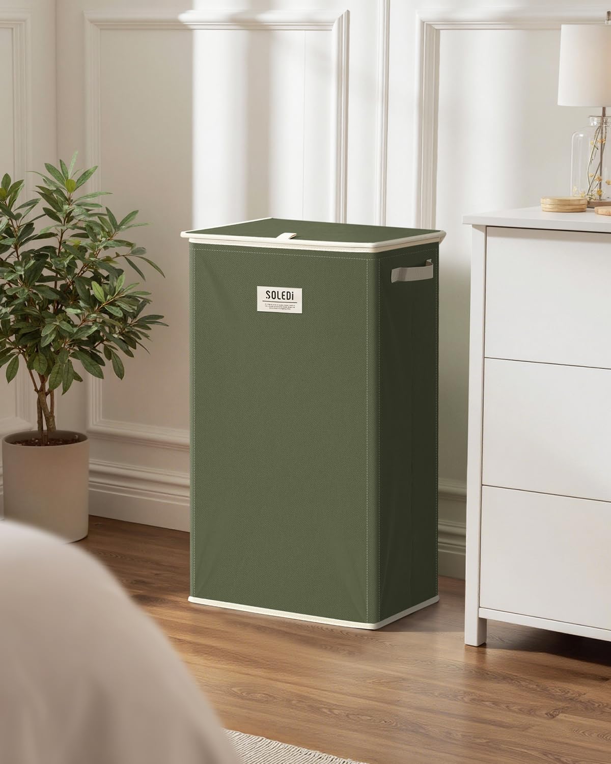 SOLEDI foldable design stores flat in a cabinet