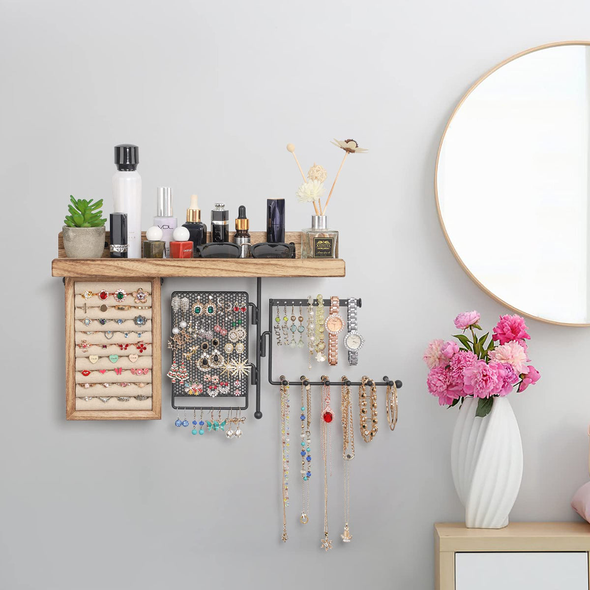 SOLIMINTR gift-ready jewelry organizer ideal for moms friends and sisters