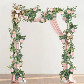 SOMYTING garland detail featuring roses and peonies for rich decor