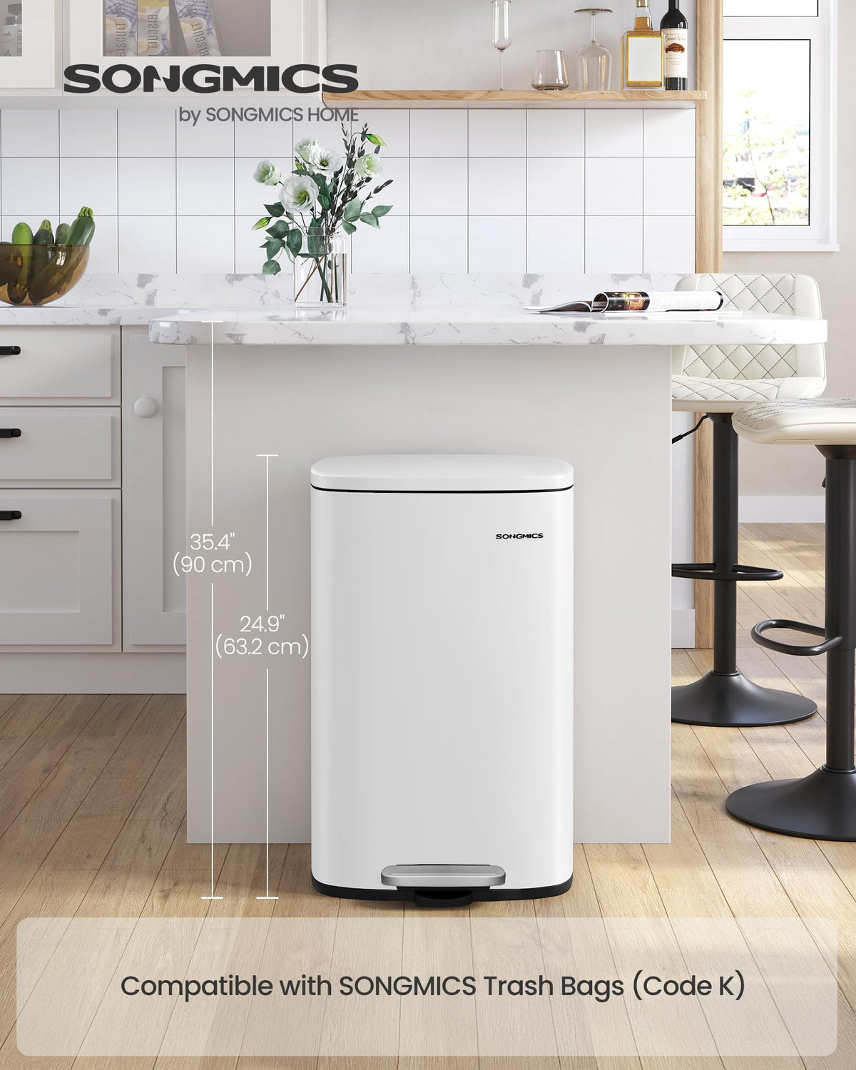 SONGMICS 13-gallon trash can side view fits narrow spaces.