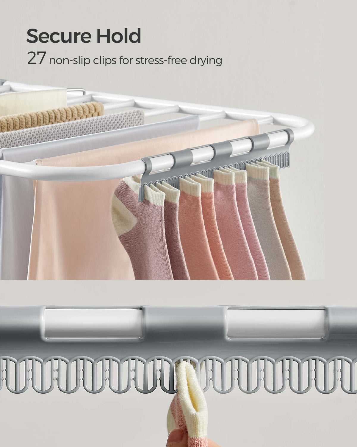 Heavy-duty steel frame of SongMics rack supports up to 55 lb.