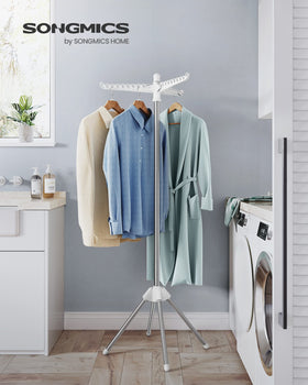 SONGMICS 360-degree rotatable arms allow easy access during drying.