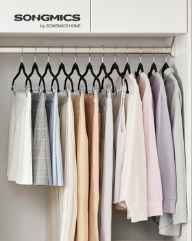 SongMics adjustable clip hangers securing pants and skirts with flexible width
