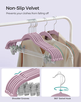 SONGMICS adjustable clips widen to 15.6 inches for varied bottoms