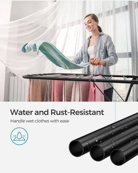 SONGMICS rust-resistant, heavy-duty airer designed for long-term use.