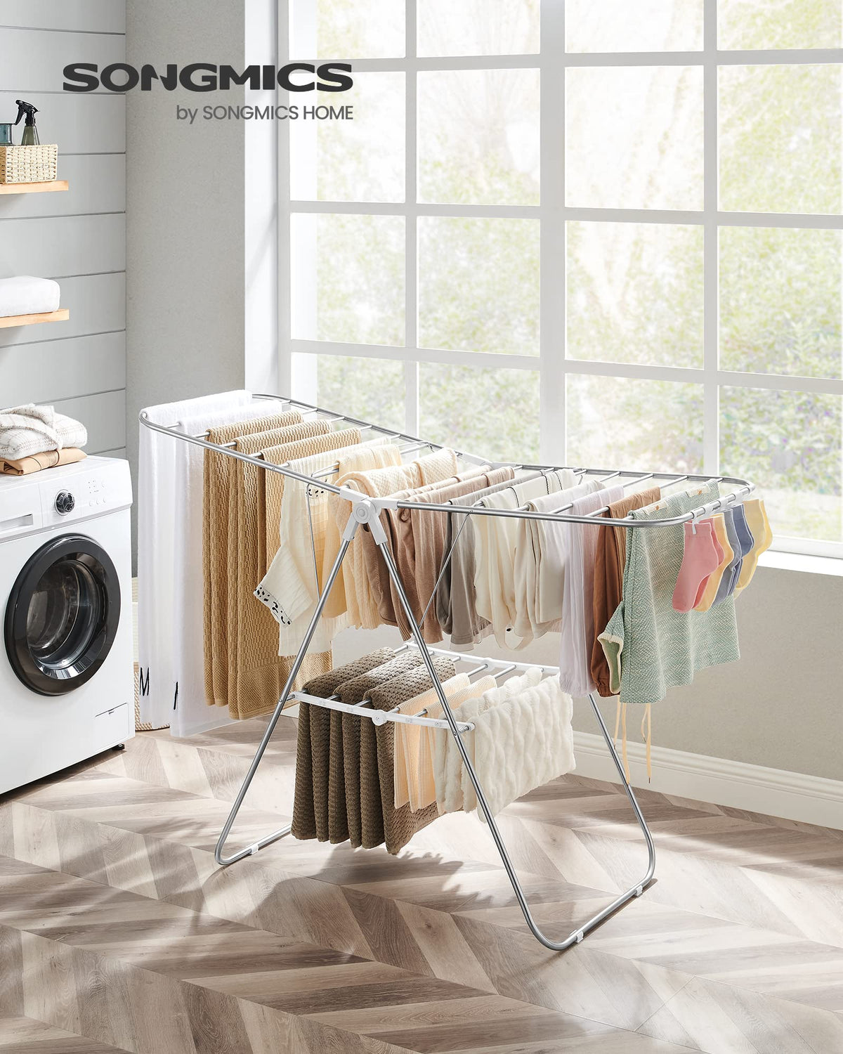 Songmics rack with sock clips secures small items during air drying.