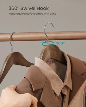 SONGMICS set of 10 hangers organizes outfits in a tidy closet