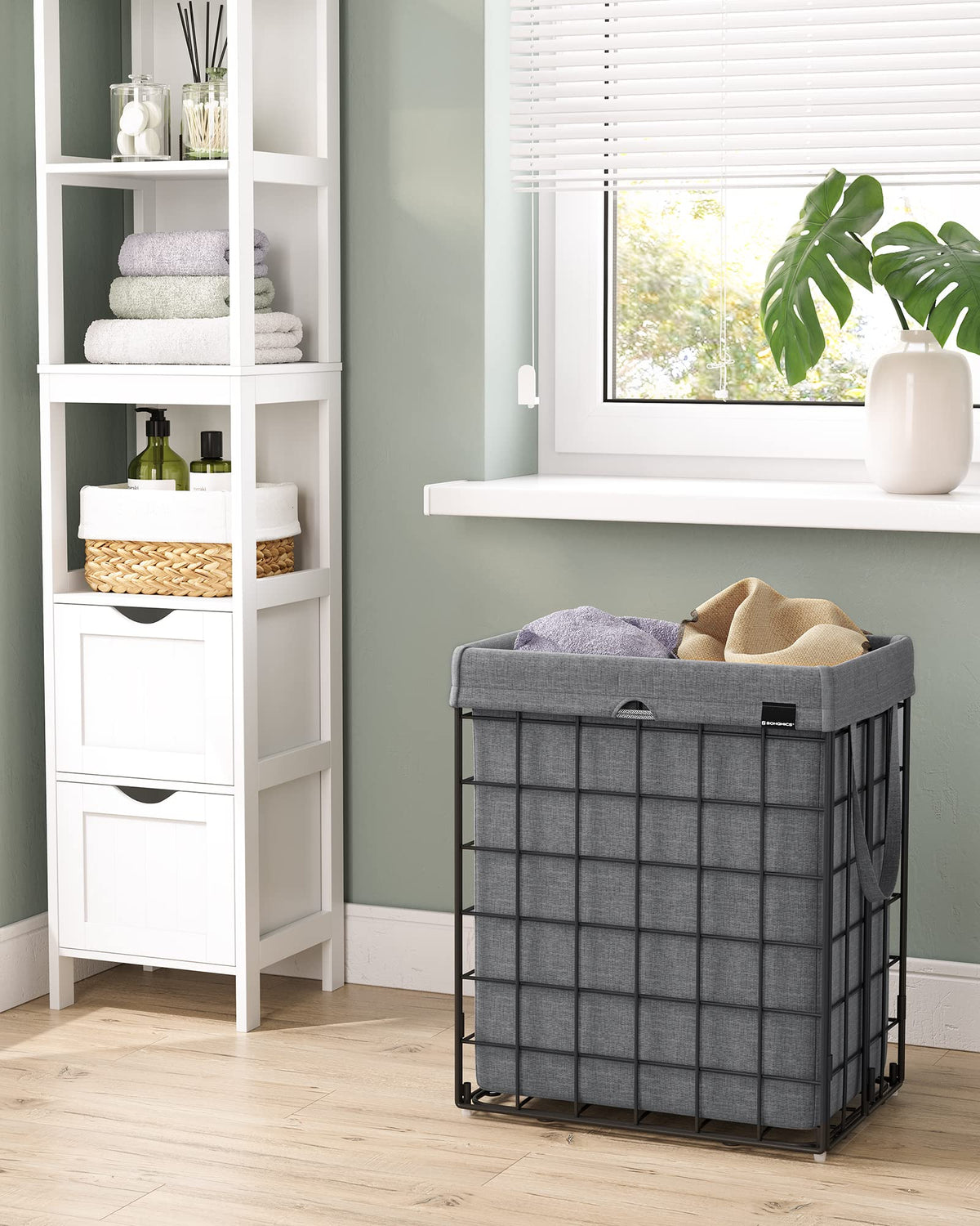 SongMICS easy-carry handles simplify transporting laundry between rooms