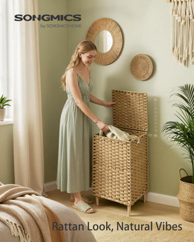 Songmics goose yellow hamper with lid closed for dust-free storage