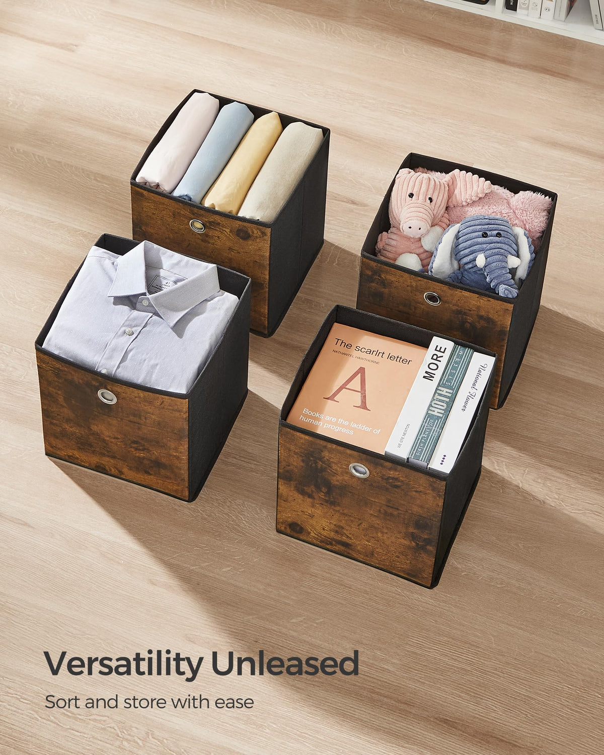 Living room shelf displaying SongMICS cubes for tidy, versatile storage.