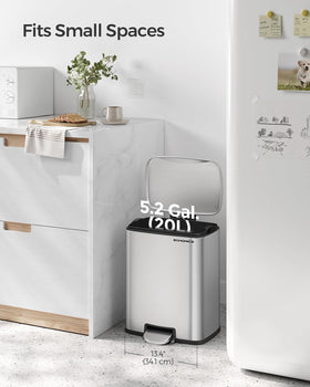 Songmics garbage bin featuring inner bucket for easy bag changes.