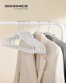 Velvet non-slip surface prevents creasing and holds fabrics securely on SONGMICS hangers.