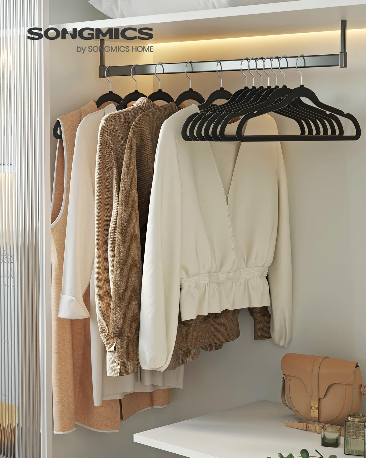 SongMics velvet hanger with shoulder notches securing straps
