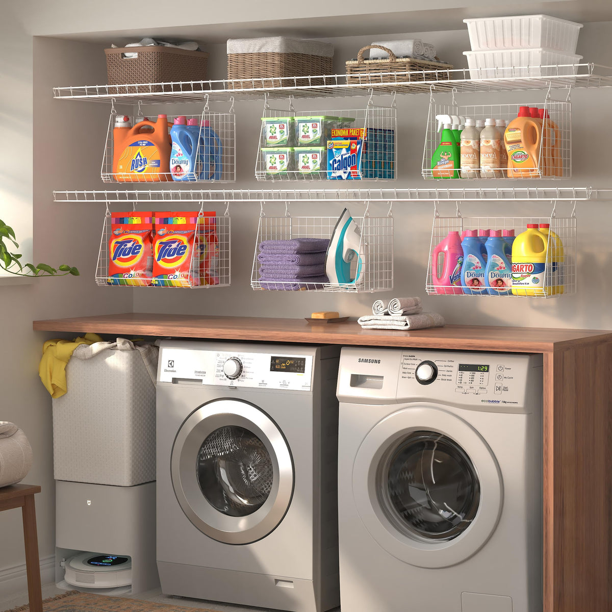 Sonyabecca large-capacity baskets hold detergents, towels, and tools neatly.