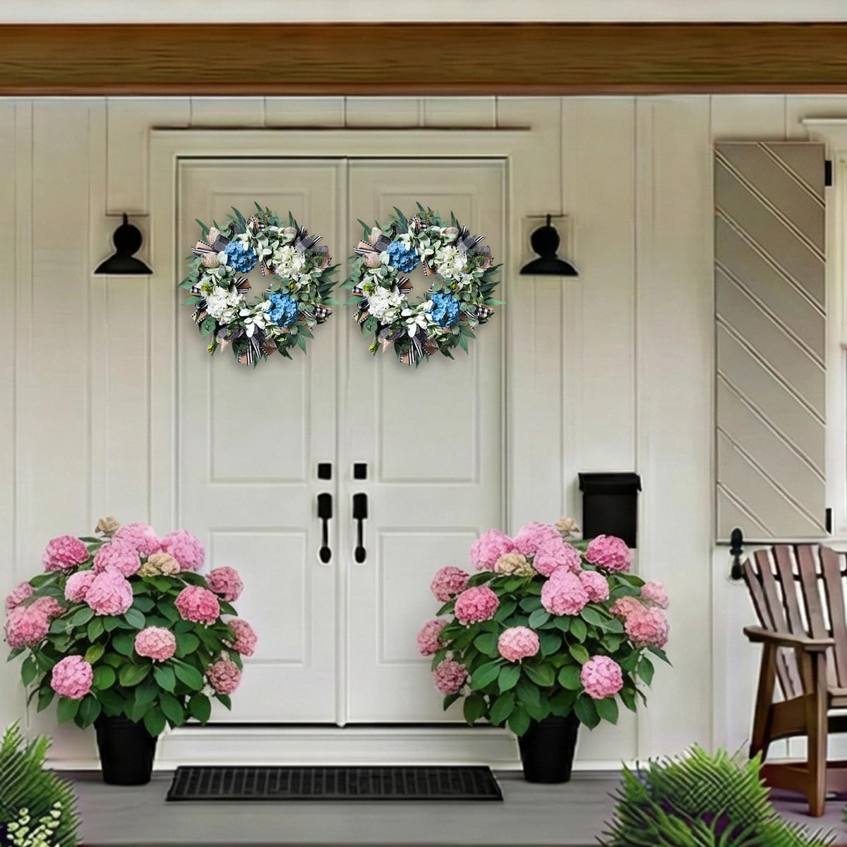 Soosubel lamb’s ear detail adds soft texture and greenery balance