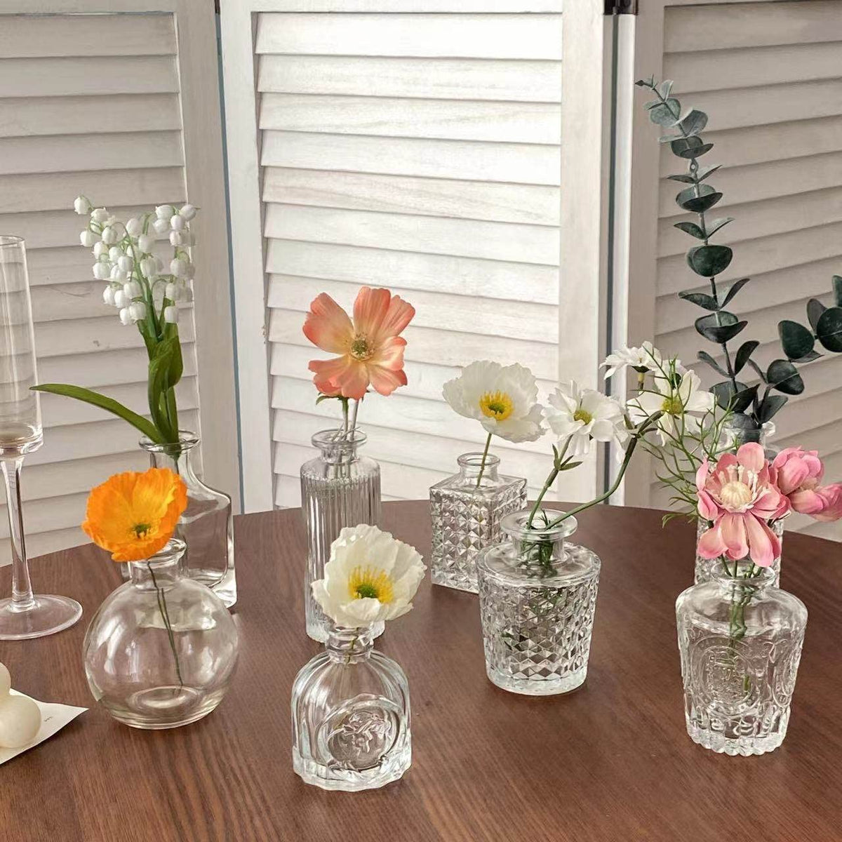 SOUJOY bar display vase for compact, stylish floral accents.
