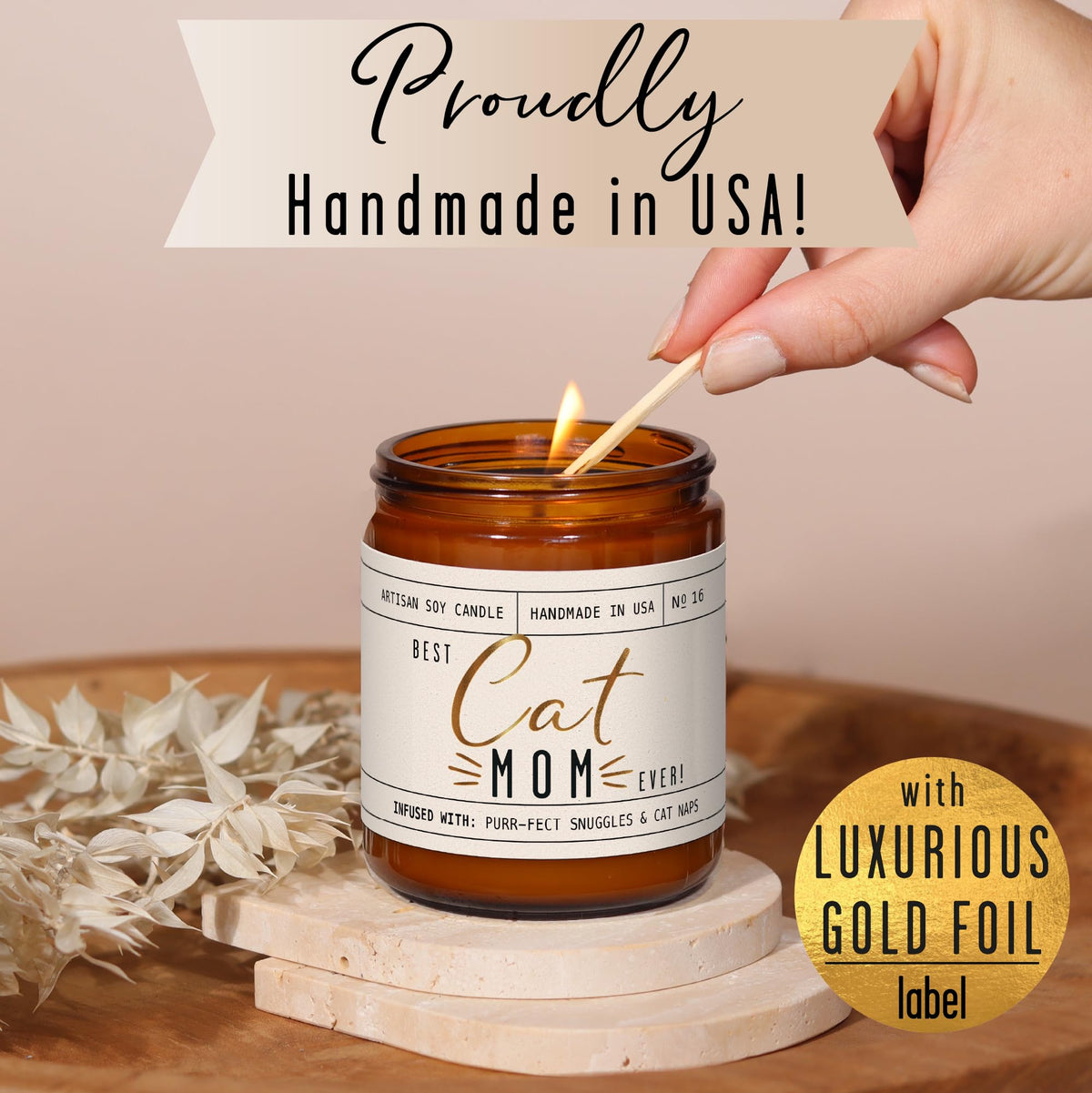 Soy and Sass Vetiver candle promotes calm with natural soy wax.